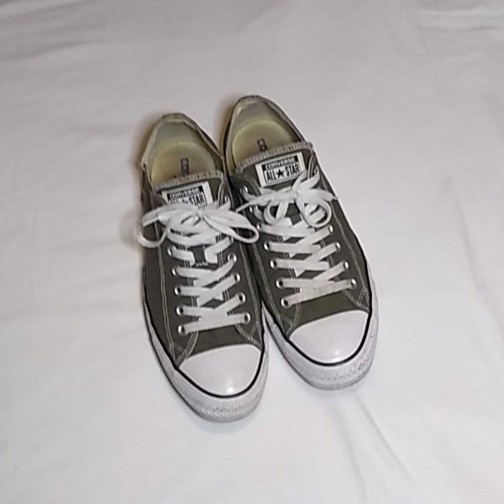 Converse Chuck's